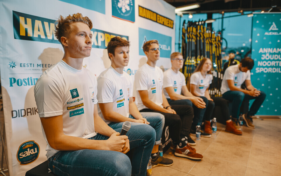 Murdmaasuusatajate järelkasv tutvustas hooaja plaane