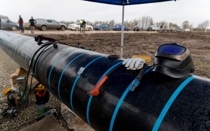 Строительство газопровода в Палдиски.