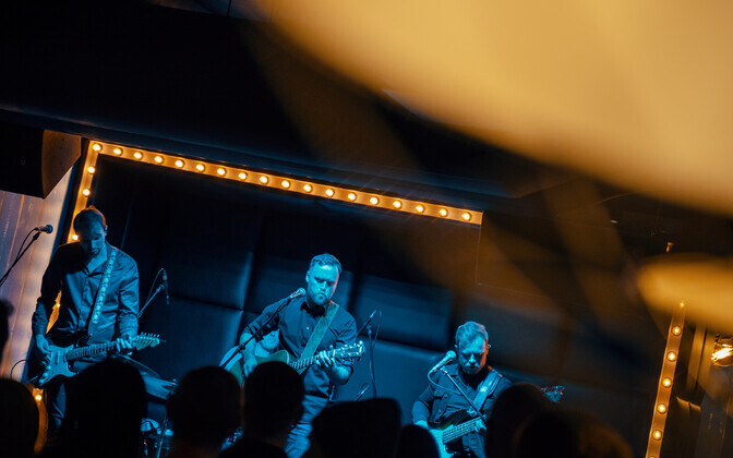 Colors Of Today plaadiesitlus