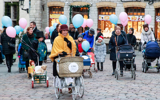 Парад колясок музея 