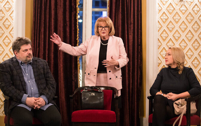 Презентация книги Эллы Аграновской о Русском театре.