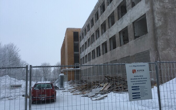 Kohtla-Järve Järveküla tee 40 tondilossi lammutamine.