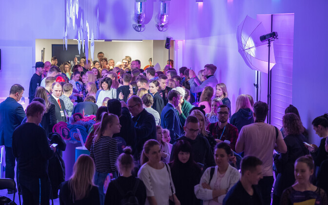 Eesti Laulu võistlejad kohtusid fännidega