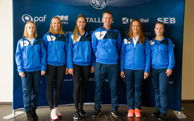 Tennisenaiskonna pressikonverents