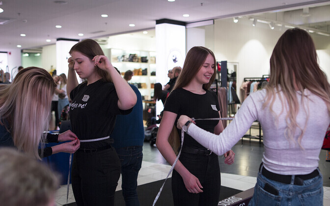 ERKI Moeshow modellide casting