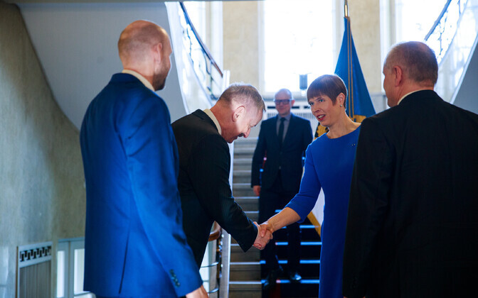 Руководители парламента в Кадриорге.