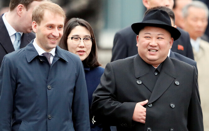 Kim Jong-un saabus rongiga Venemaale Hassani raudteejaama
