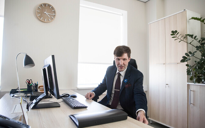 Первый рабочий день Мартина Хельме в Министерстве финансов.