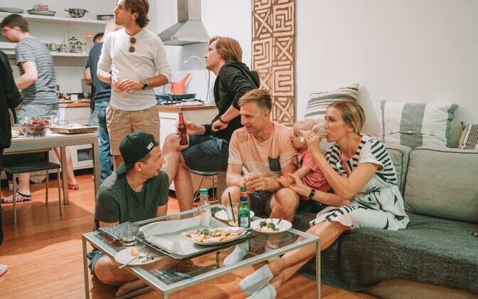 Tipprežissöör Ove Musting kokkas Eesti delegatsioonile