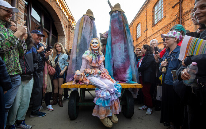 Биеннале в Венеции.