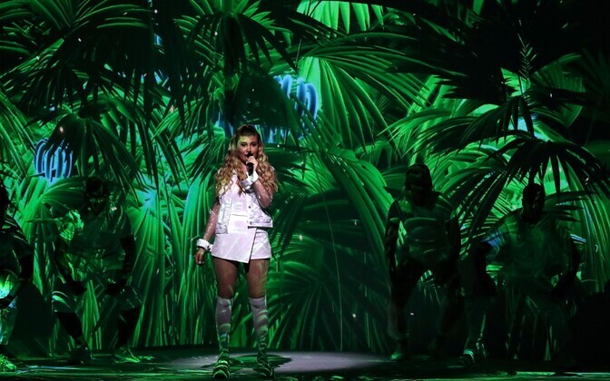 Eurovisiooni teise poolfinaali melu ja etteasted