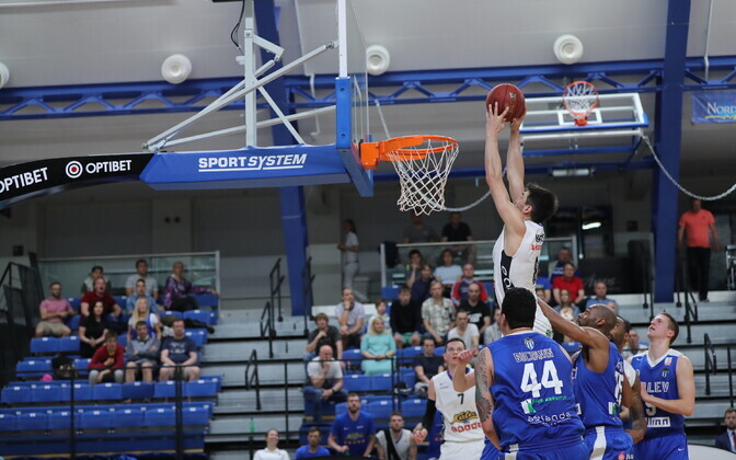 ЧЭ по баскетболу: 