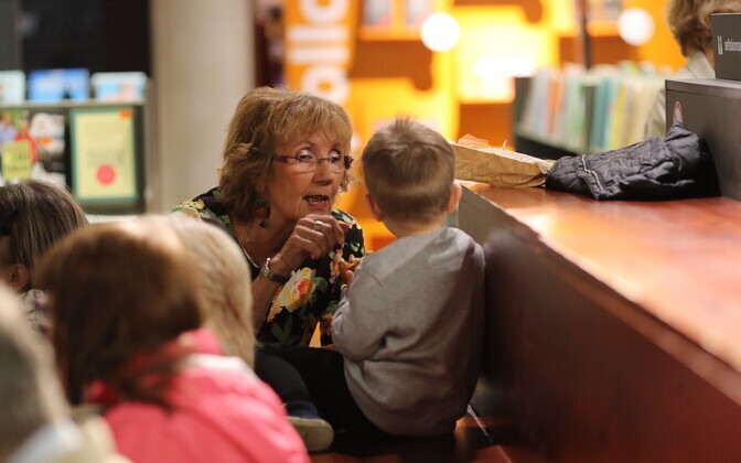 Reet Linna Eesti Kullafondi kogumikplaadi esitlus