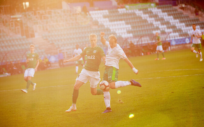 13 тур ЧЭ по футболу - 