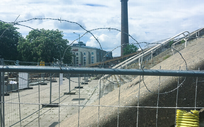 Ограждение вокруг Таллиннского горхолла.