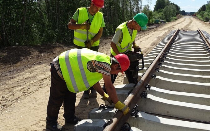 Строительство ж/д Рийзипере-Турба.
