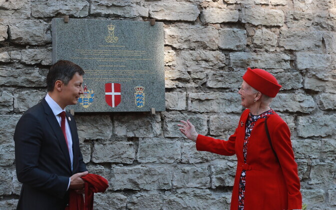 Королева Дании посетила музей Кик-ин-де-Кёк и сад Датского короля.