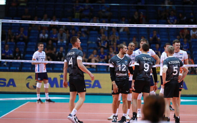 Матч за третье место: Эстония - Нидерланды.