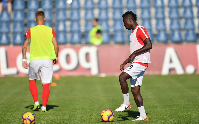 17-й тур ЧЭ по футболу: 