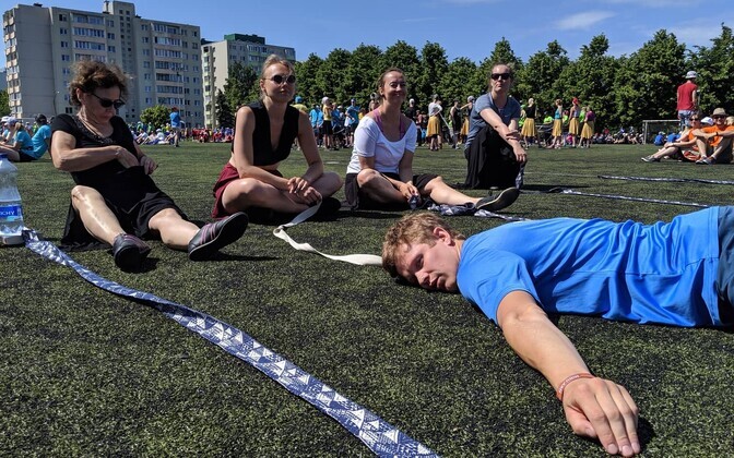 ERR-i rahvatantsurühm ümbERRingi proovis