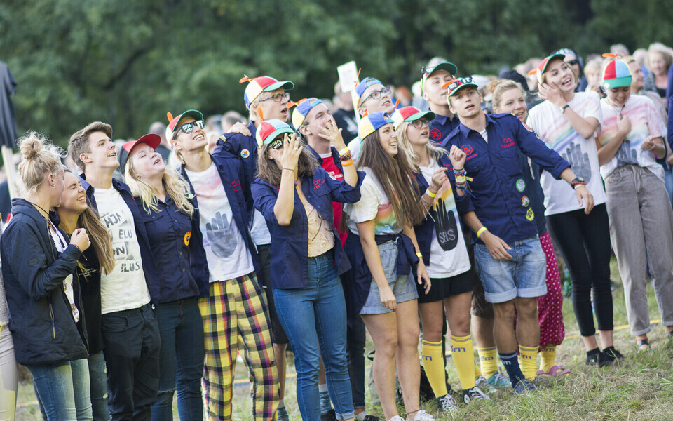 В Эстонии многие подростки получают первый опыт трудовой занятости  в школьных дружинах.