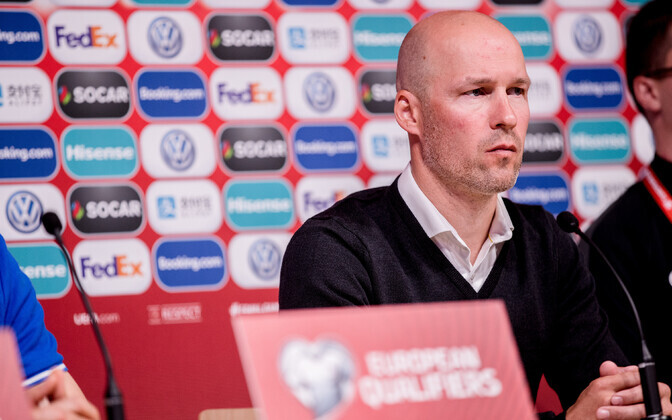 Eesti jalgpallikoondise pressikonverents