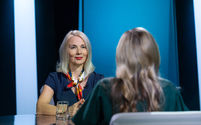 Helle-Moonika Helme ja Anna Pihl 