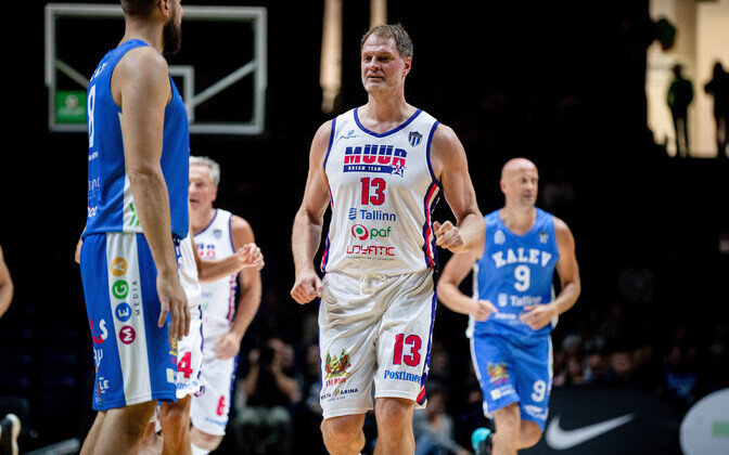 Мартин Мюйрсепп в прощальном матче. 2019 год.