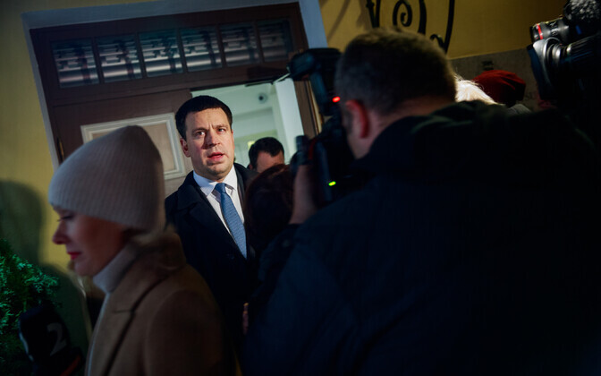 Ratas Toompeal pärast Järvikuga kohtumist.