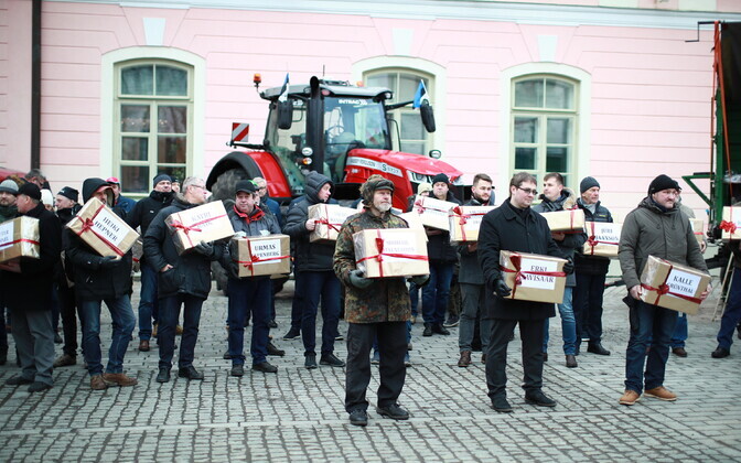 Põllumeeste meeleavaldus Toompeal