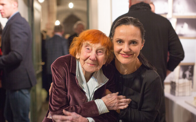 Leida Rammo Linnateatri Fondi stipendiumi pälvis Hele Kõrve