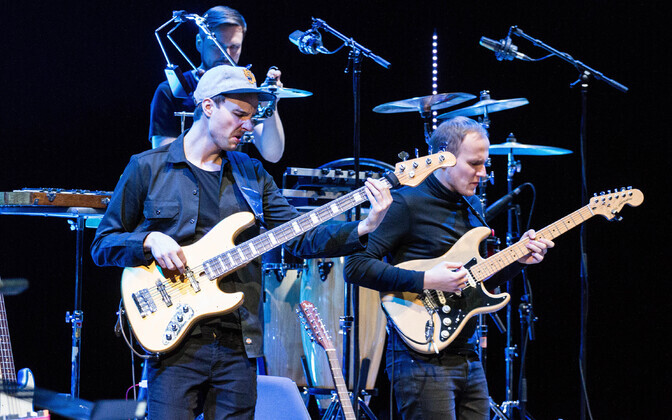 Põhja Konna uus album koos Estonian Cello Ensemble’i ja Vox Clamantisega