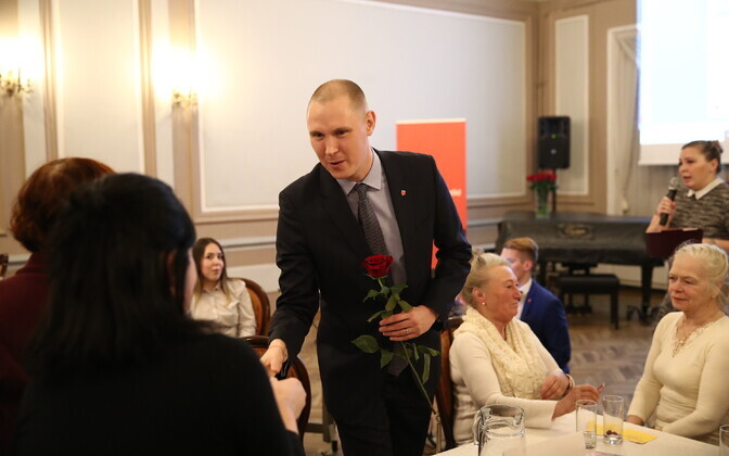 Таллиннские социал-демократы выбрали новым председателем Раймонда Кальюлайда.