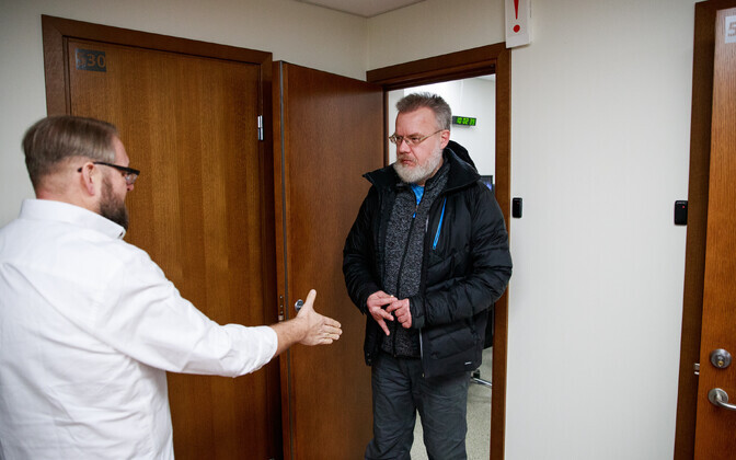 ERR's Tarmo Tiisler thought he was going to a regular meeting, ended up learning he was to be honored by the president.