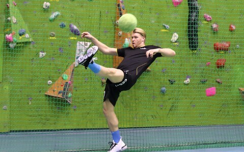 Rohkem jalgpallist tuttav Moskva Spartak on Eesti koondislase Dener Jaanimaa uus koduklubi.