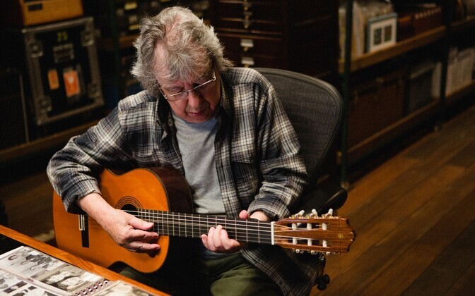 Kaader filmist “Vaikne poiss”.