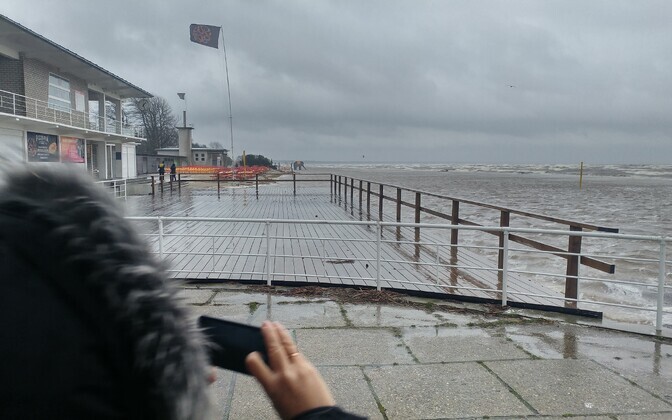 Pärnu rand 22. veebruari lõunal.