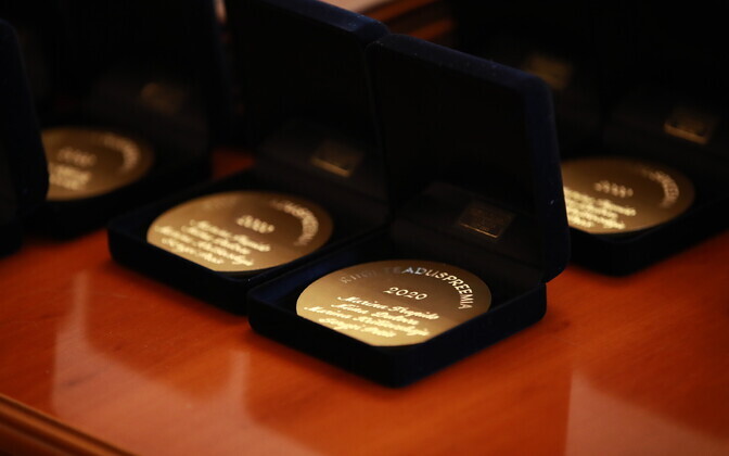 Teaduste akadeemia majas jagati aastapreemiaid.