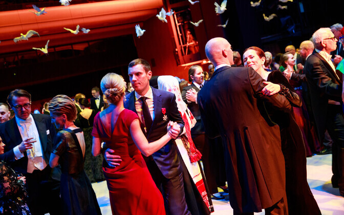 Vabariigi aastapäeva pidu Ugalas