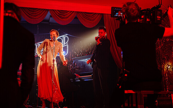 O2 filmivõtted restoranis Gloria