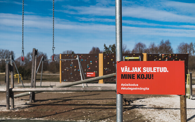 Playgrounds in Tartu were closed on March 24.