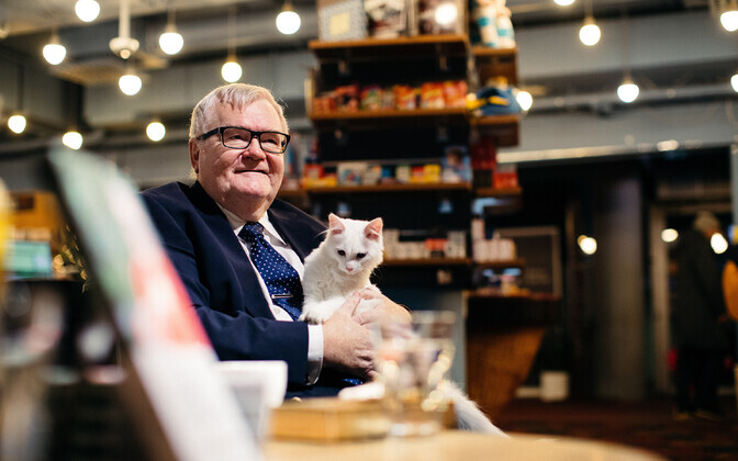 Эдгар Сависаар.