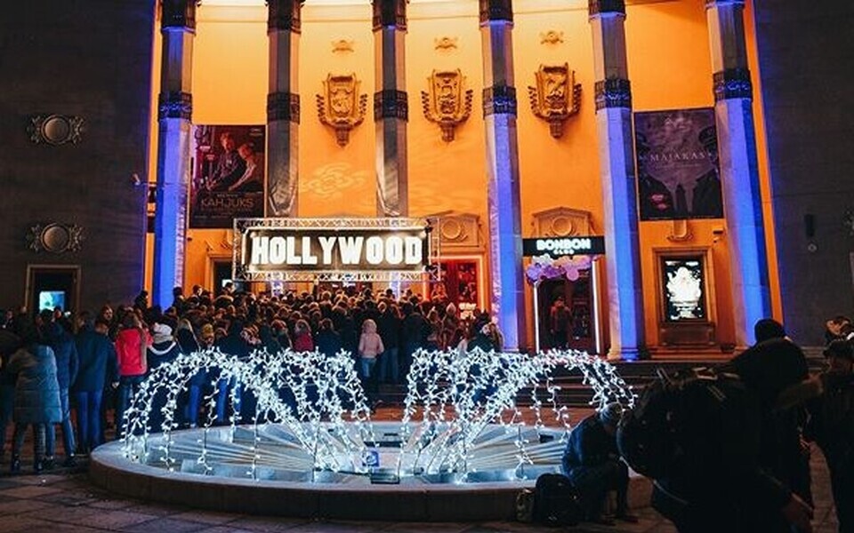 Ночной клуб Hollywood. Иллюстративная фотография.