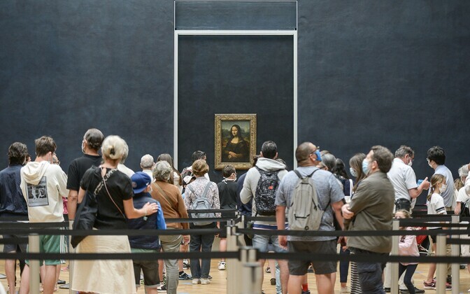 Pariisis taasavati Louvre'i kunstimuuseum
