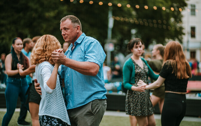 Autovabaduse puiestee sai meeleoluka lõpu.
