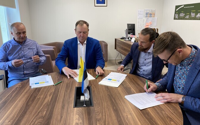 Järva valla uue koalitsioonilepingu allkirjastamine