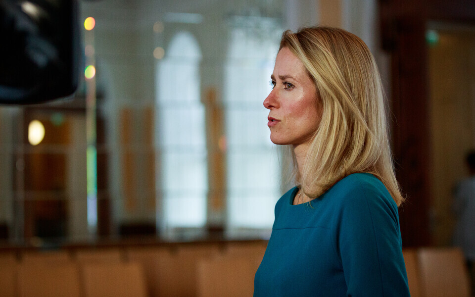 Кая Каллас добивается отставки Марта Хельме с поста министра.