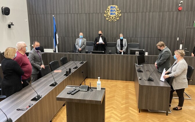 Сергея Березовского суд признал виновным, его супругу Киру - оправдал.