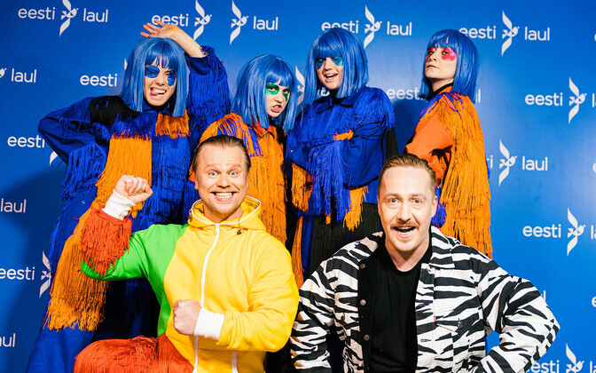 Eesti Laulu II poolfinaali esinejad Eesti Laulu seina ääres