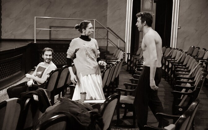 Репетиция спектакля 